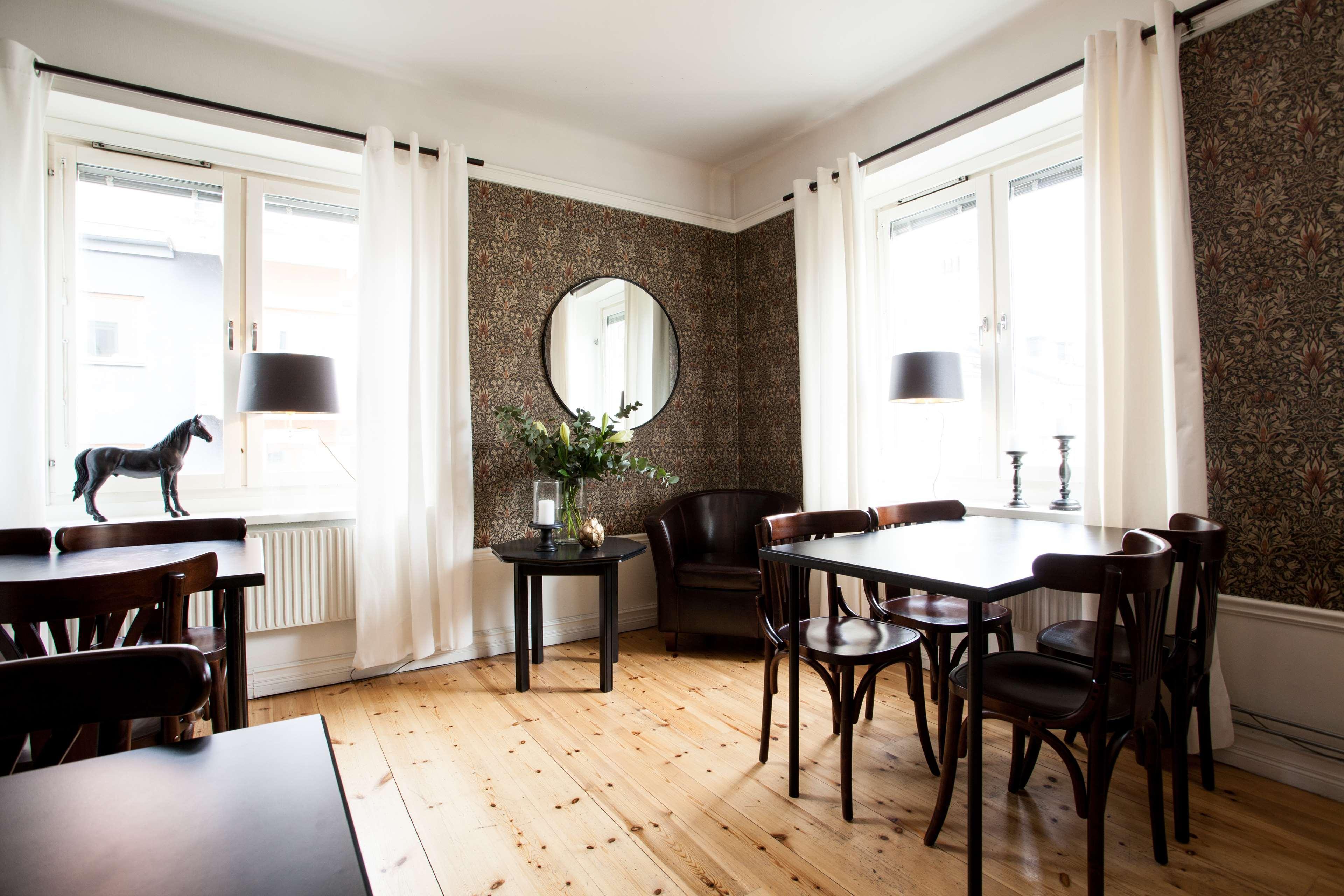 Best Western The Inn & Suites Πασίφικ Γκρόουβ Εξωτερικό φωτογραφία