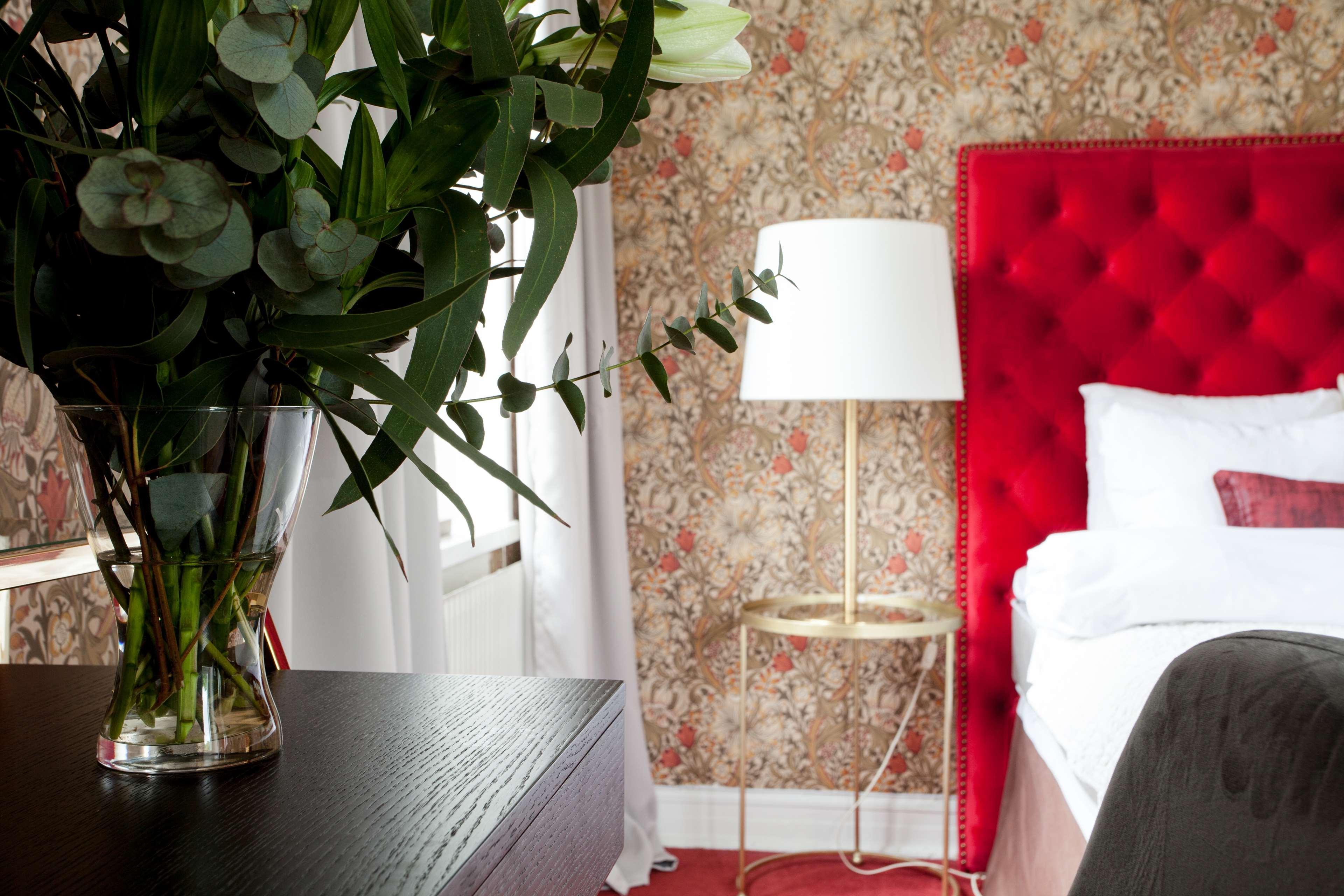 Best Western The Inn & Suites Πασίφικ Γκρόουβ Εξωτερικό φωτογραφία