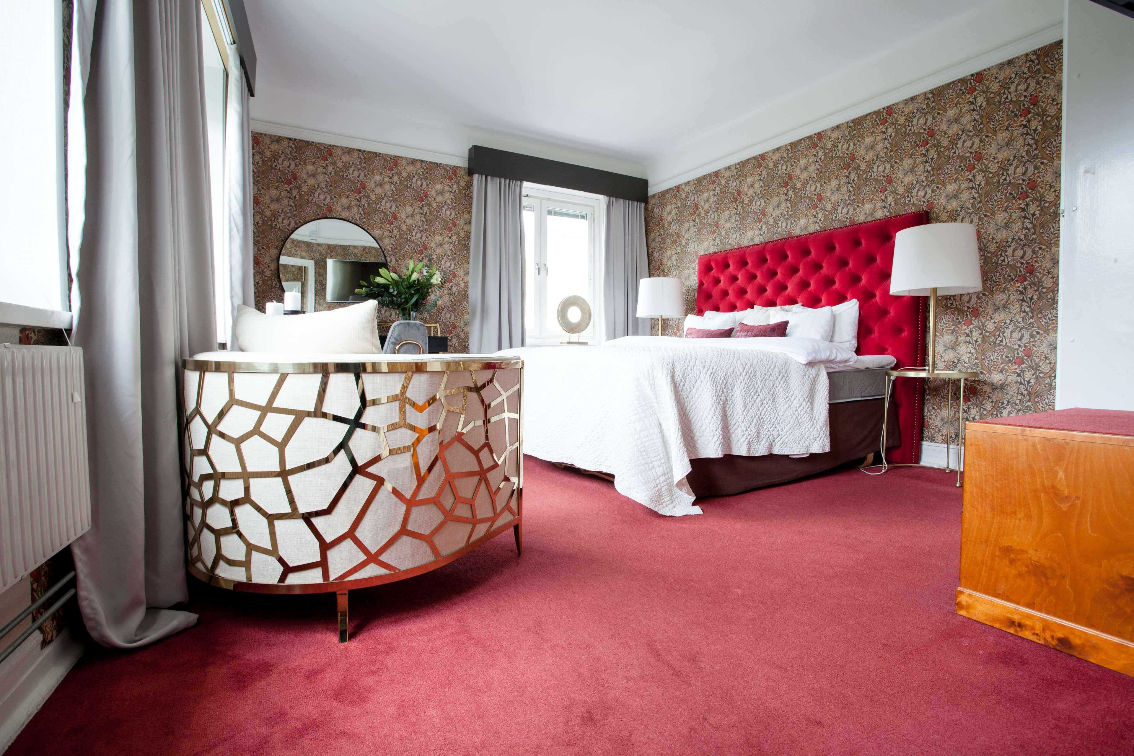 Best Western The Inn & Suites Πασίφικ Γκρόουβ Εξωτερικό φωτογραφία