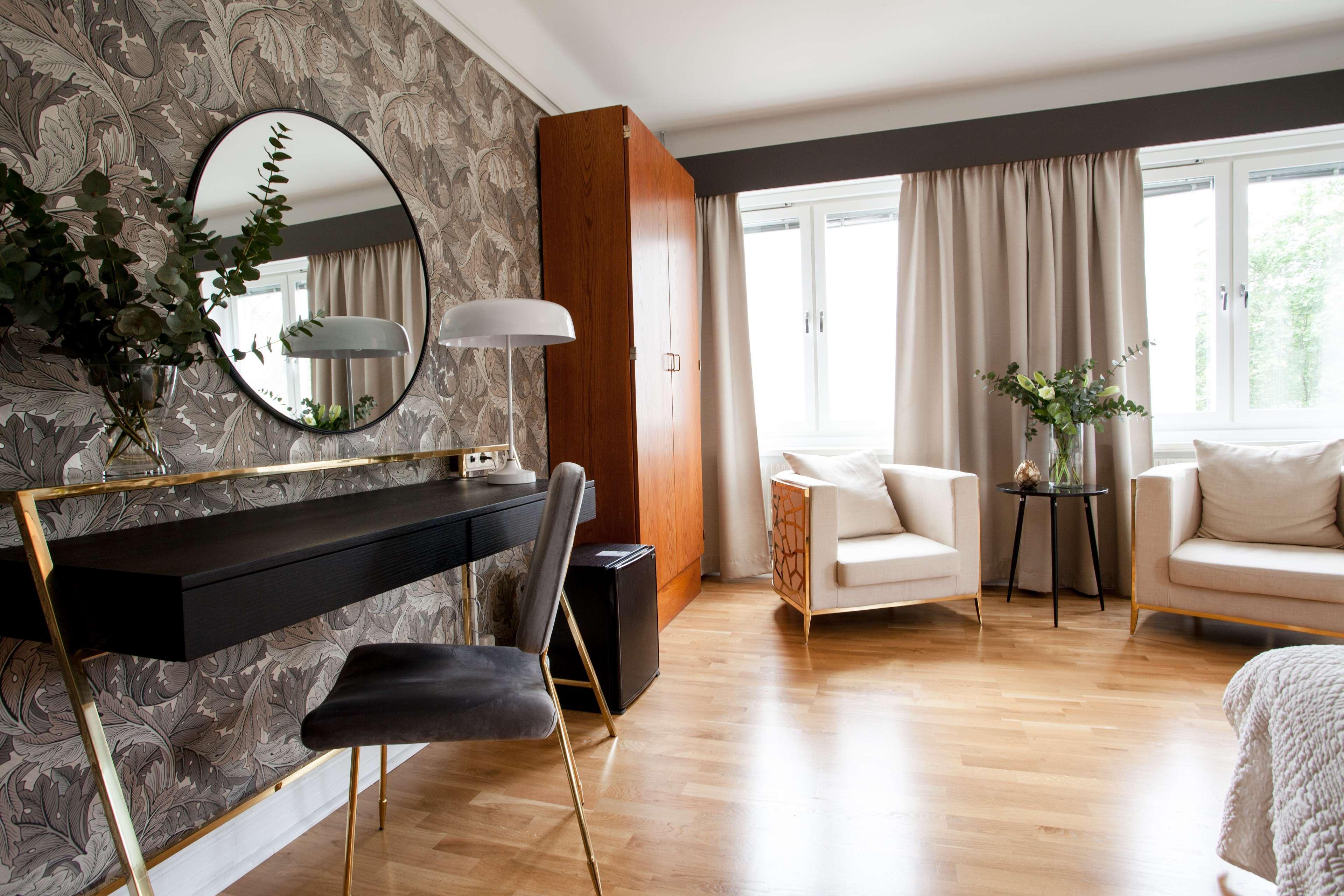 Best Western The Inn & Suites Πασίφικ Γκρόουβ Εξωτερικό φωτογραφία