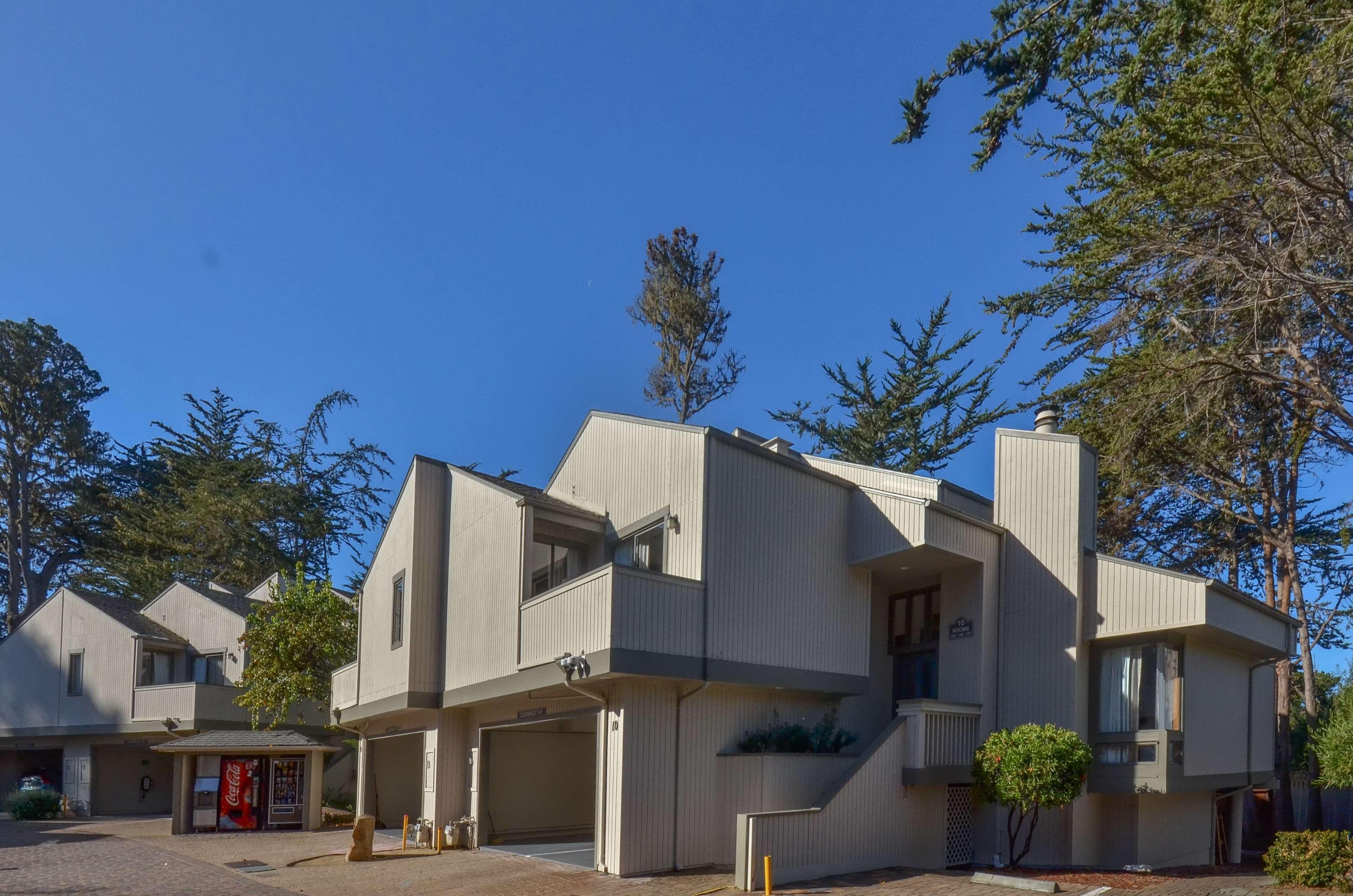 Best Western The Inn & Suites Πασίφικ Γκρόουβ Εξωτερικό φωτογραφία