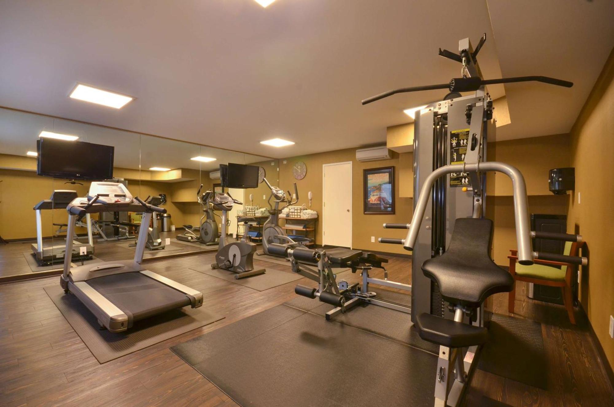 Best Western The Inn & Suites Πασίφικ Γκρόουβ Εξωτερικό φωτογραφία